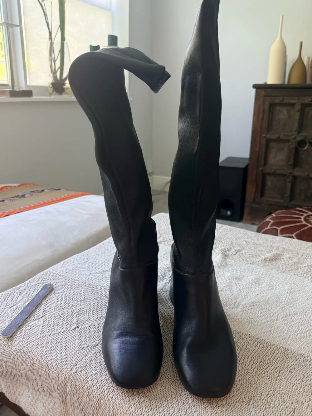 Tory Burch Cap Toe Black Leather Stretch Knee-High Boots Gold Logo Size 7.5M